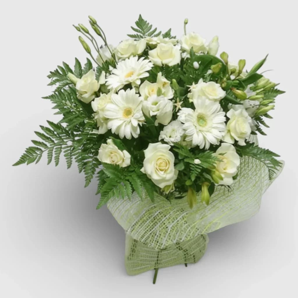 Bouquet of flowers "Snow-white fantasy"