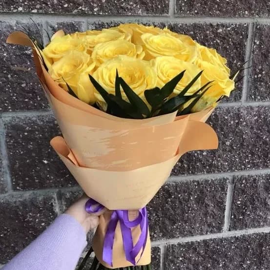 Bouquet of 21 Yellow Roses