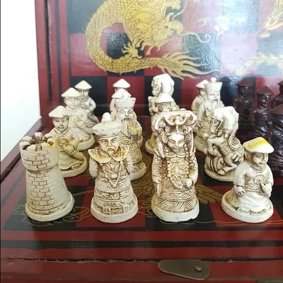 Souvenir Royal Chess