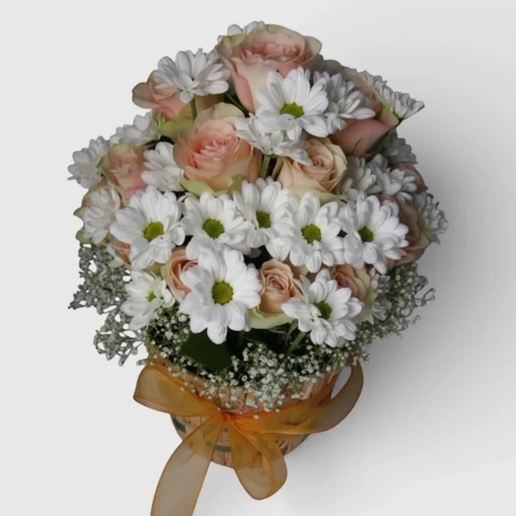 Flower Basket with Roses "Romantic Love"