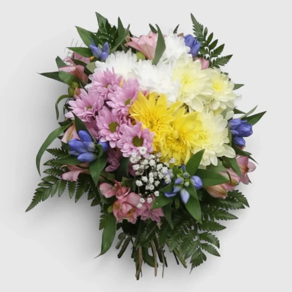 Bouquet of chrisantemums and Alstromeria "Harmony"