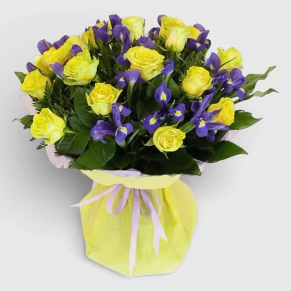 Bouquet of Flowers "The Queen of Beauty "