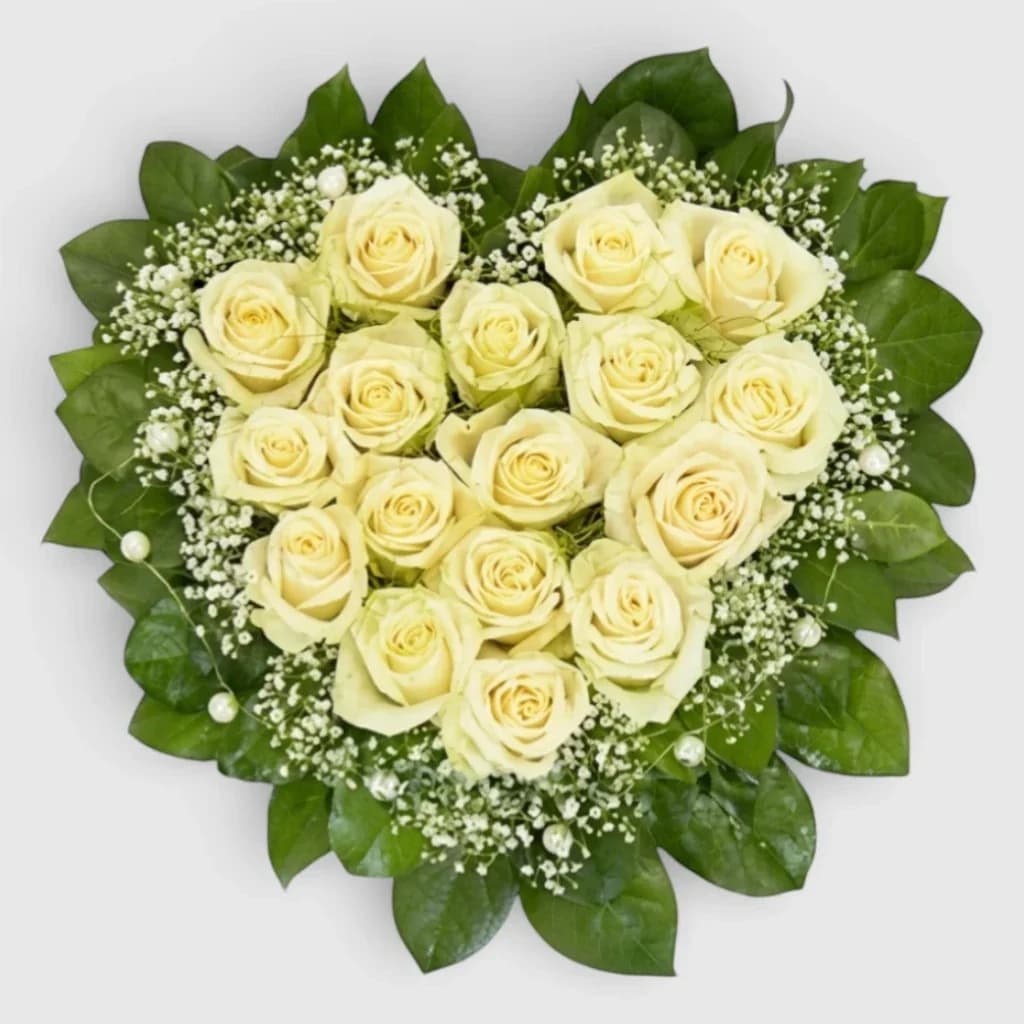 Heart-shaped arrangement of white roses «Tender Heart»