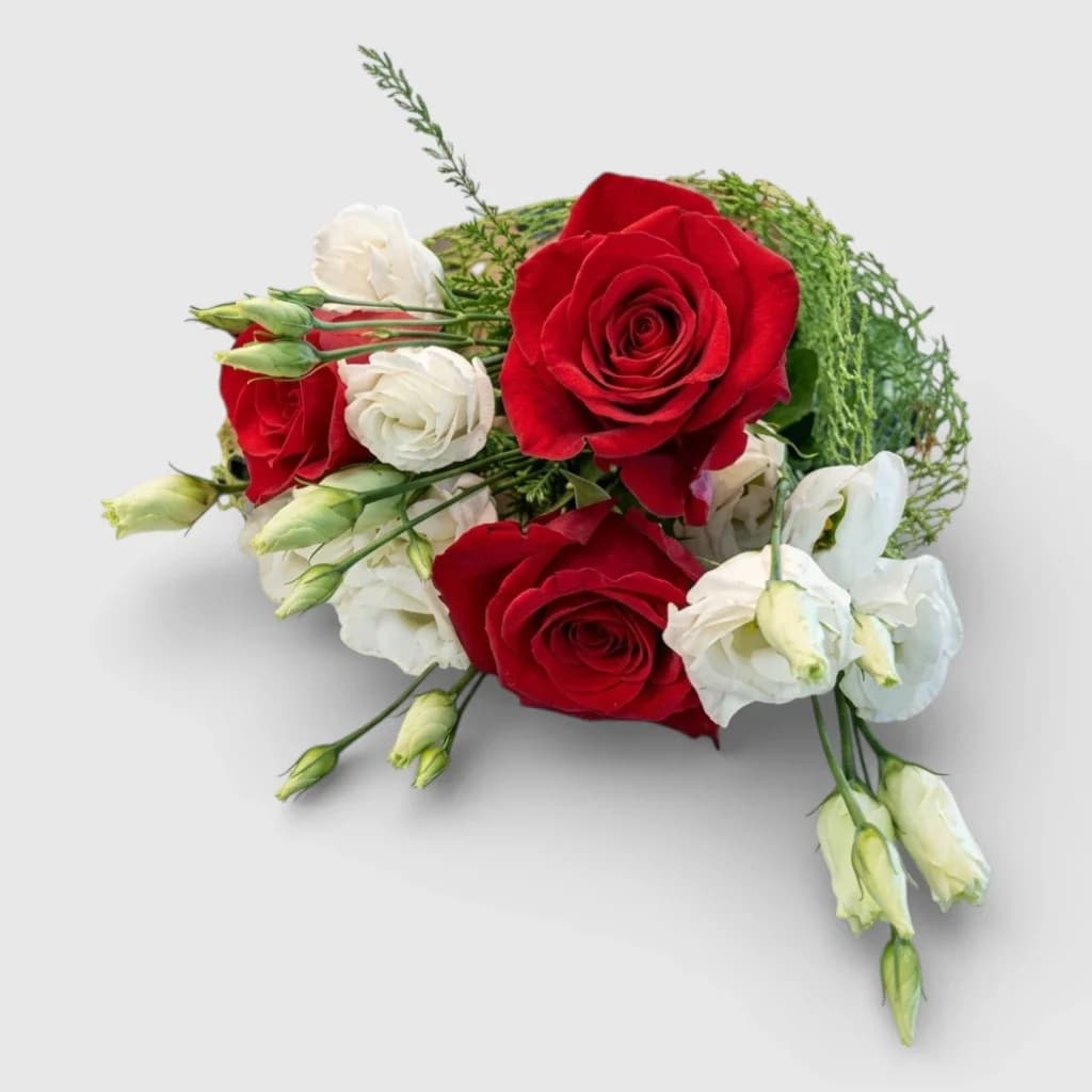 Bouquet of flowers " Roses and Eustoma"
