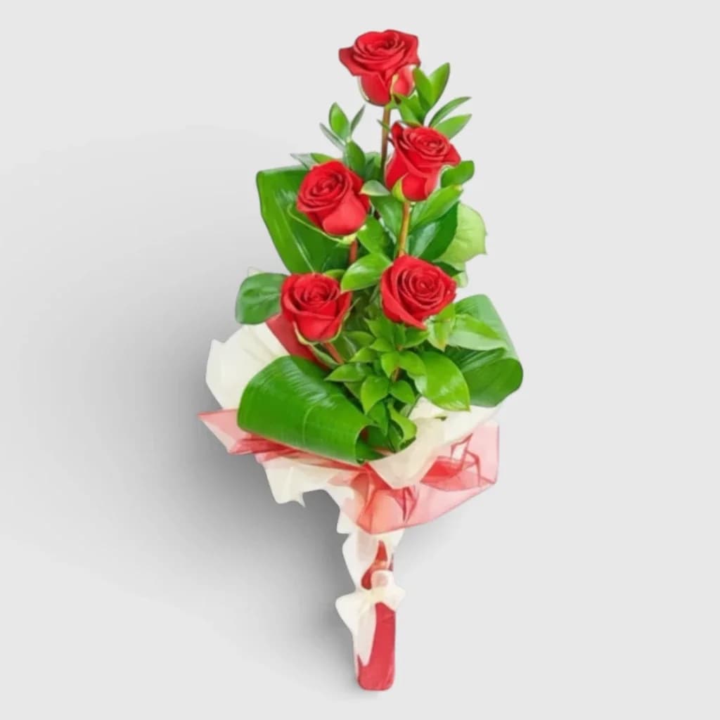 Bouquet of 5 Red Roses "Dolores"