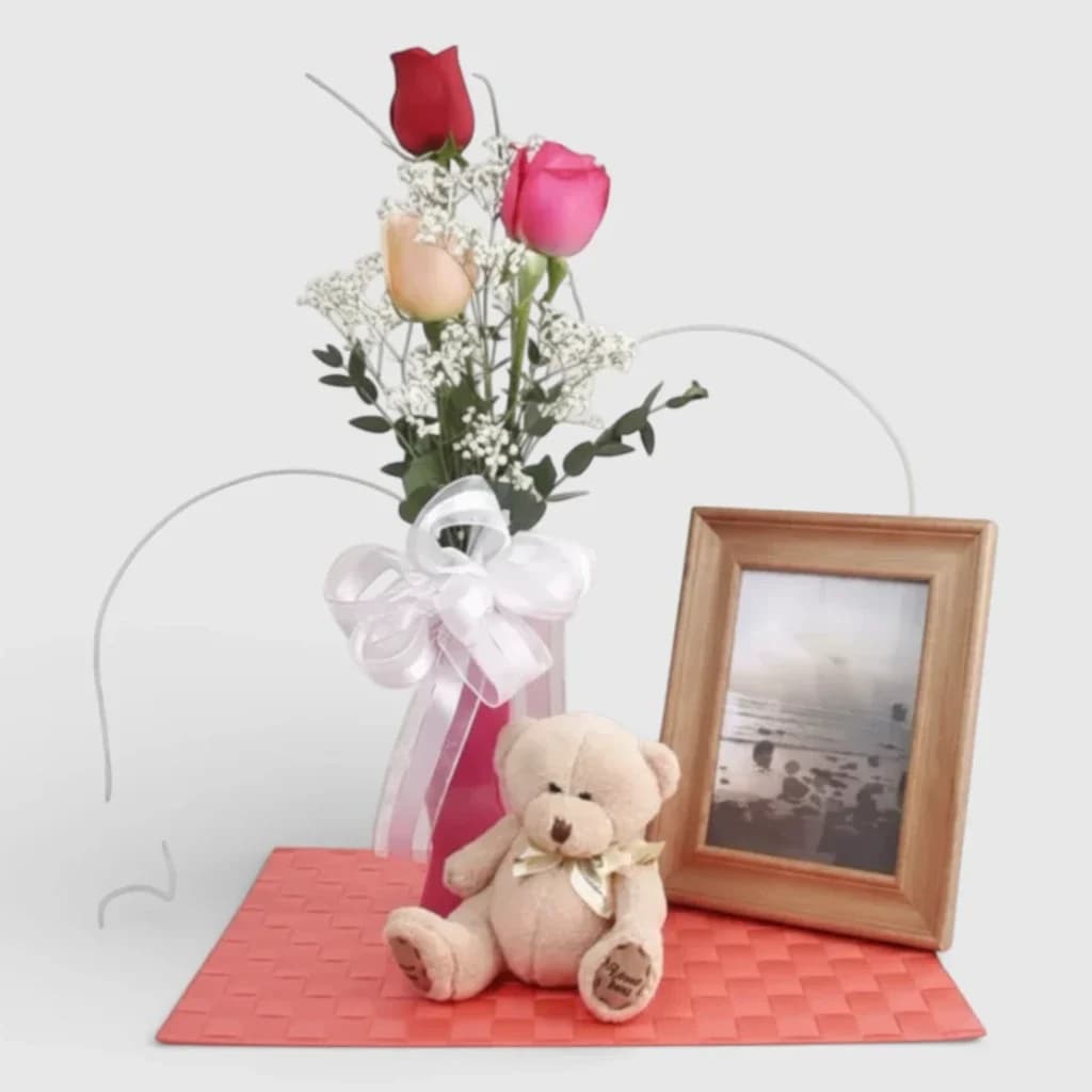 3 Multy-colored Roses in a Vase & Teddy Bear