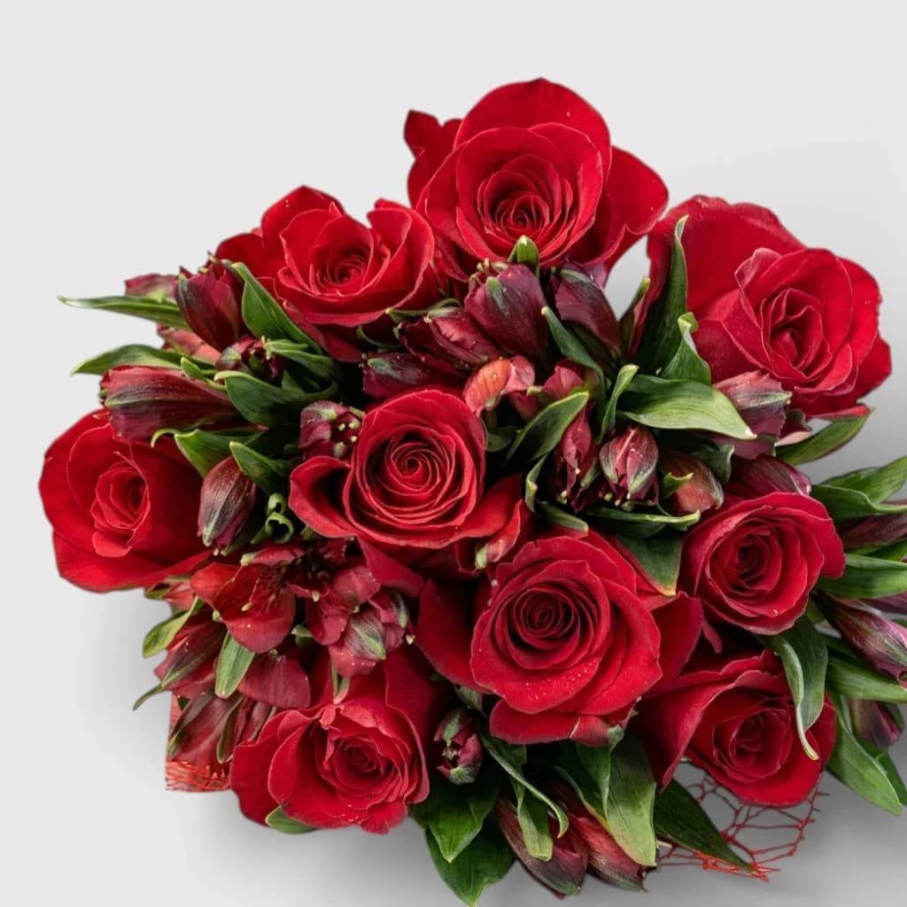 Bouquet of flowers "Roses and Alstroemeria"